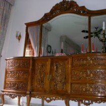 Se vende comedor tallado de alta calidad artesanal